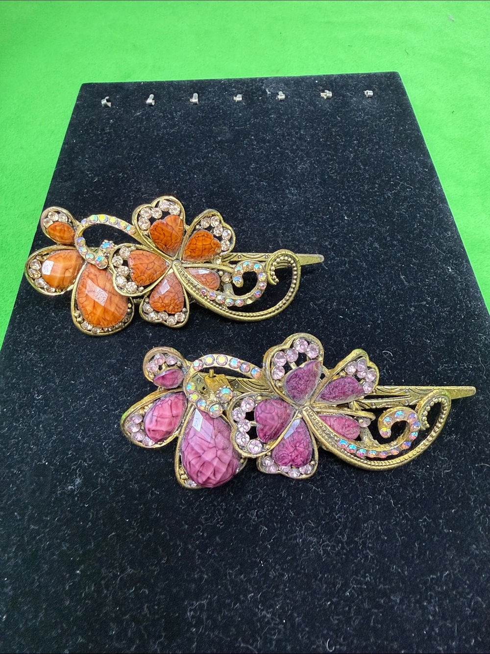 Beautiful decorated hair clips